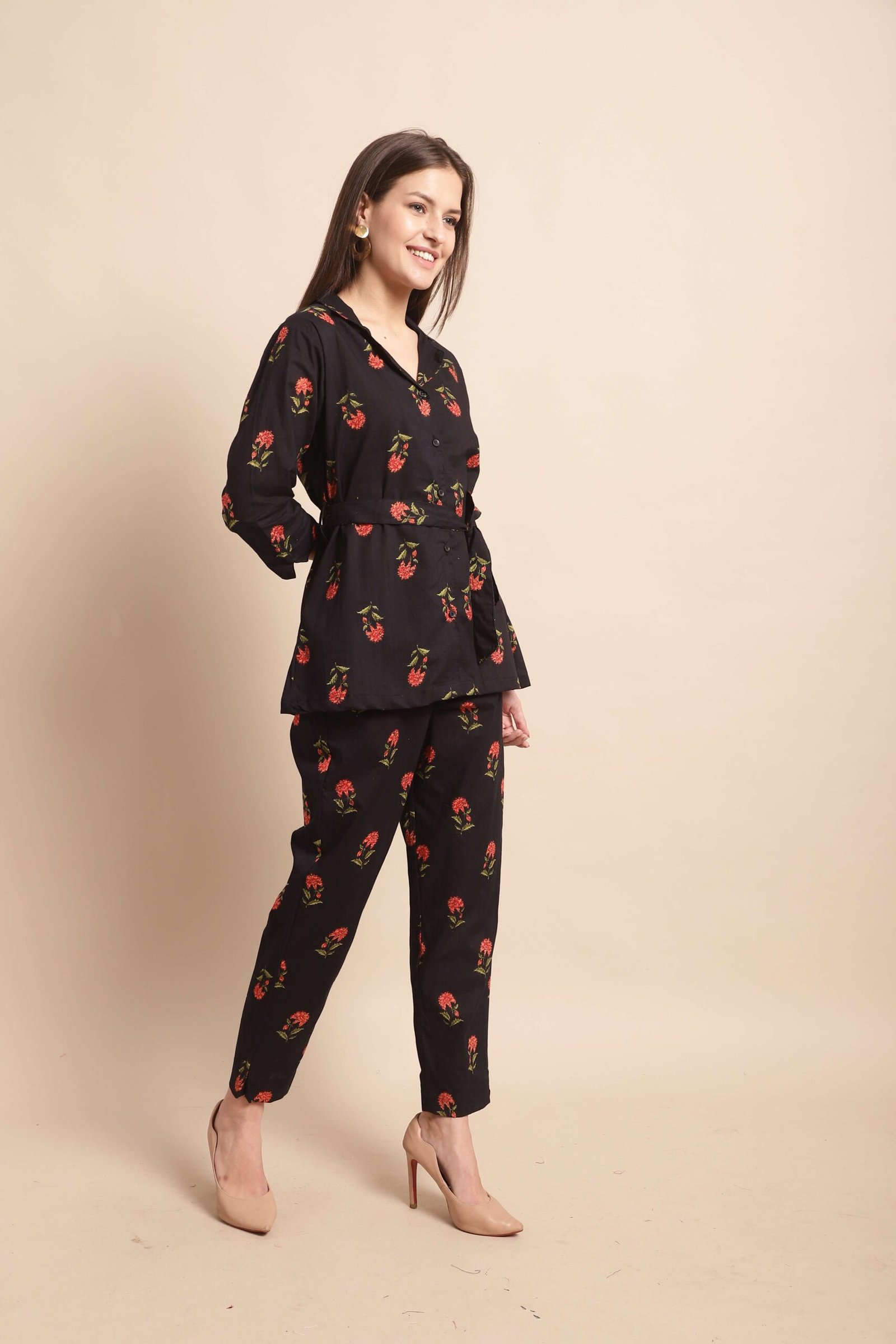 Women's Pure Cotton Printed Collared Top and Pant Co-ord Set (Black Rd) - Image 5
